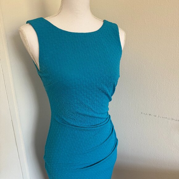 Beautilful Light Blue Dress Knee Length Sleeveless - Picture 1 of 4